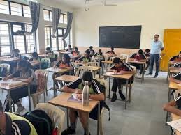 झुंझुनूं की बेटी को कृषि पढ़ाई के लिए संबल योजना में ₹1 लाख की सहायता