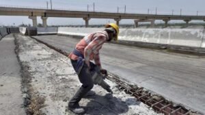 झुंझुनूं में ठेकेदारों की हड़ताल से रुके सरकारी निर्माण कार्य